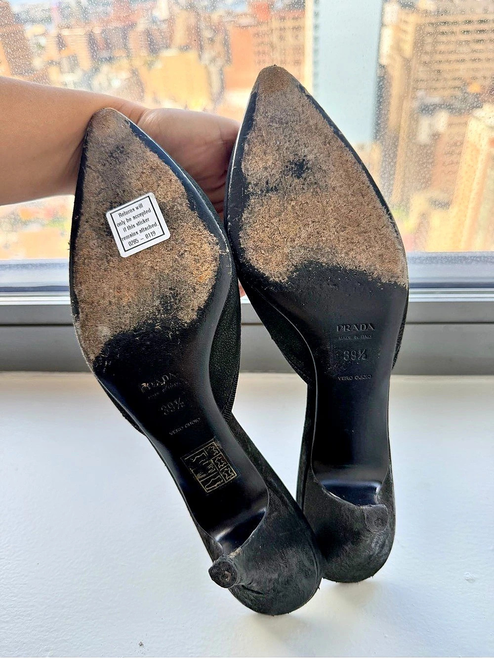 Rare Vintage Prada Embellished Pointed-Toe Mules in Black 39.5 - Picture 7 of 9